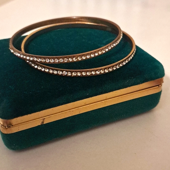 Bundle of 9 Super Sparkly Silver Gold and Red Glam Rhinestone Bracelets - Picture 4 of 12